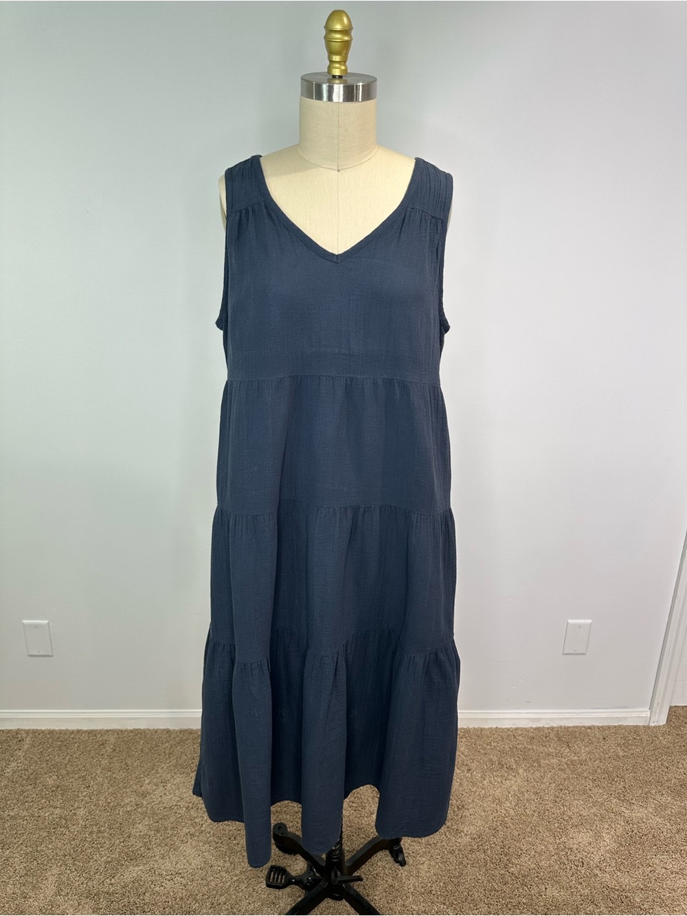 Quince Sleeveless Navy V-Neck Tiered Maxi Dress